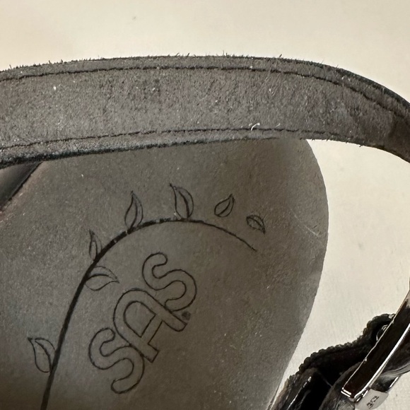 SAS Nudu Strap Tripad Comfort Sandals in Midnight Black - Size 7.5 - Picture 4 of 14